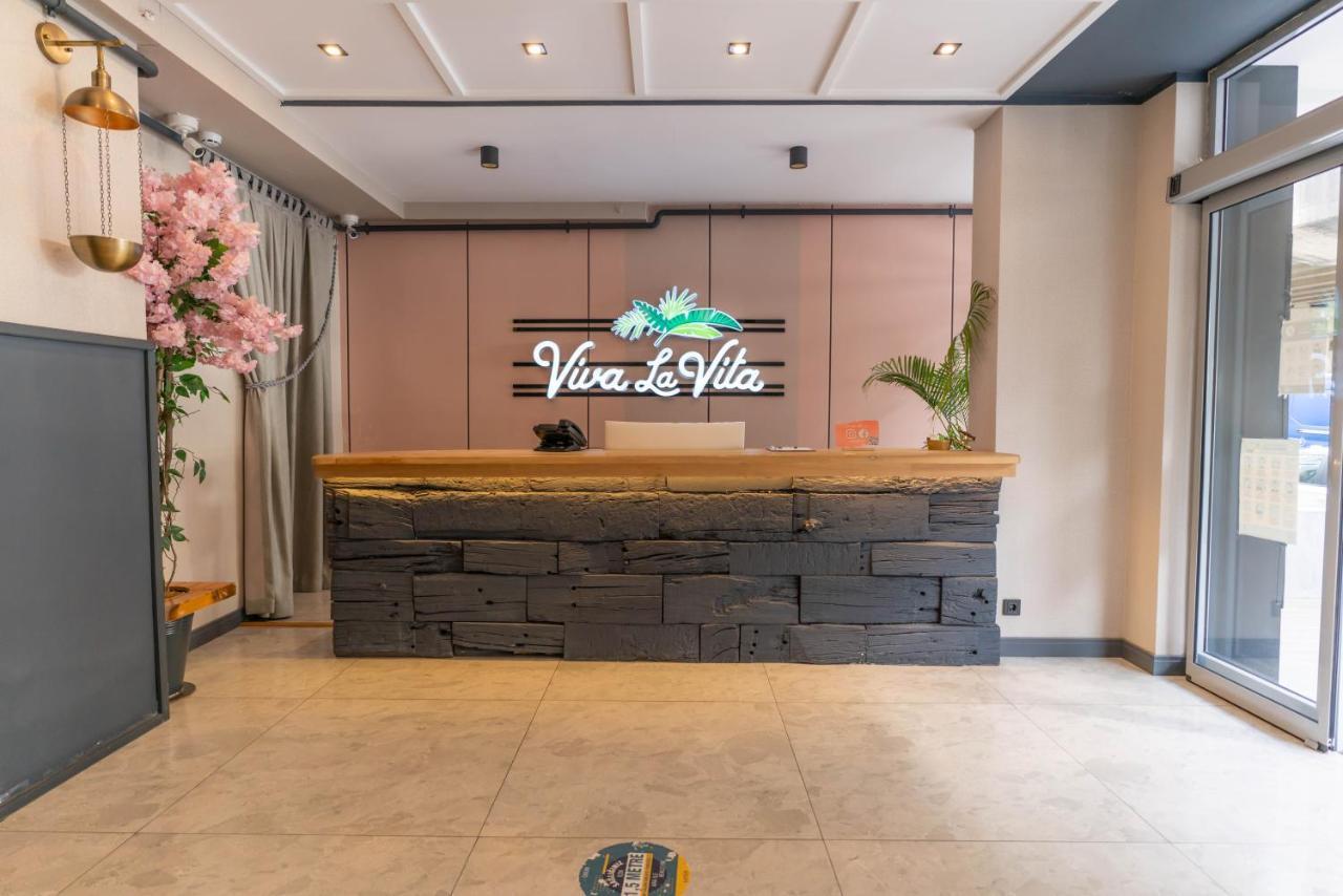 Viva La Vita Hotel Измир Экстерьер фото