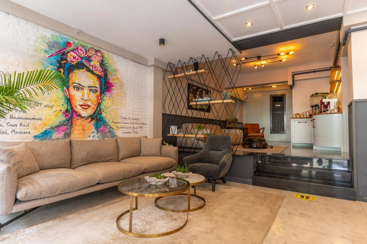 Viva La Vita Hotel Измир Экстерьер фото