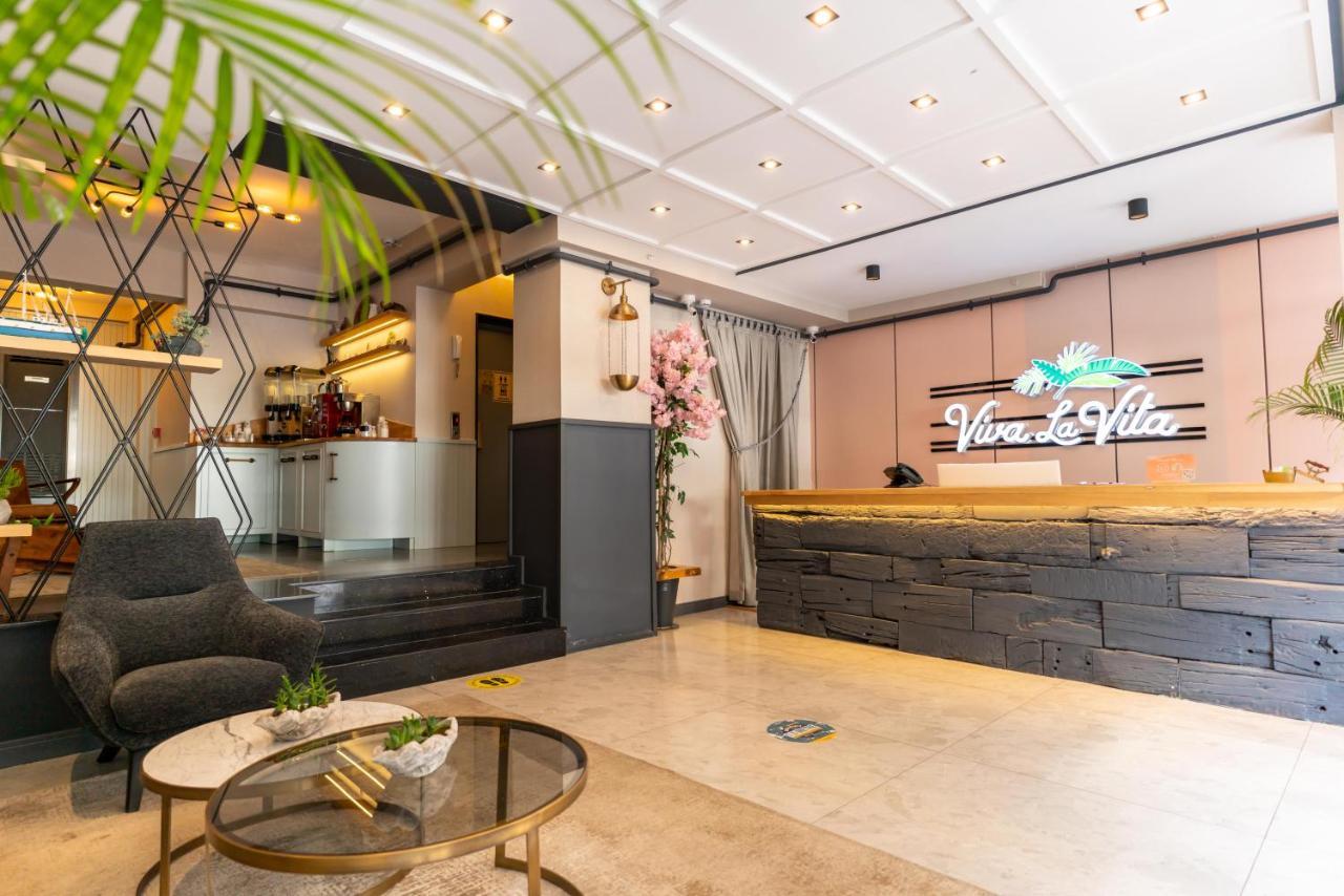 Viva La Vita Hotel Измир Экстерьер фото