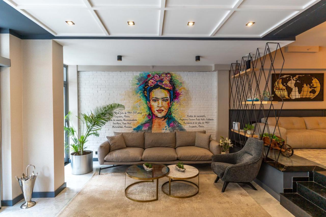 Viva La Vita Hotel Измир Экстерьер фото